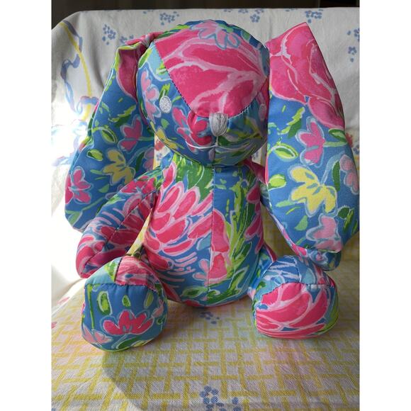 SHIPS IN 24 HRS LILLY PULITZER Plush Bunny PINK Rabbit Toy SUNS OUT New - Picture 5 of 5
